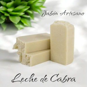 JABÓN LECHE DE CABRA~Artesano~Hidratación profunda.